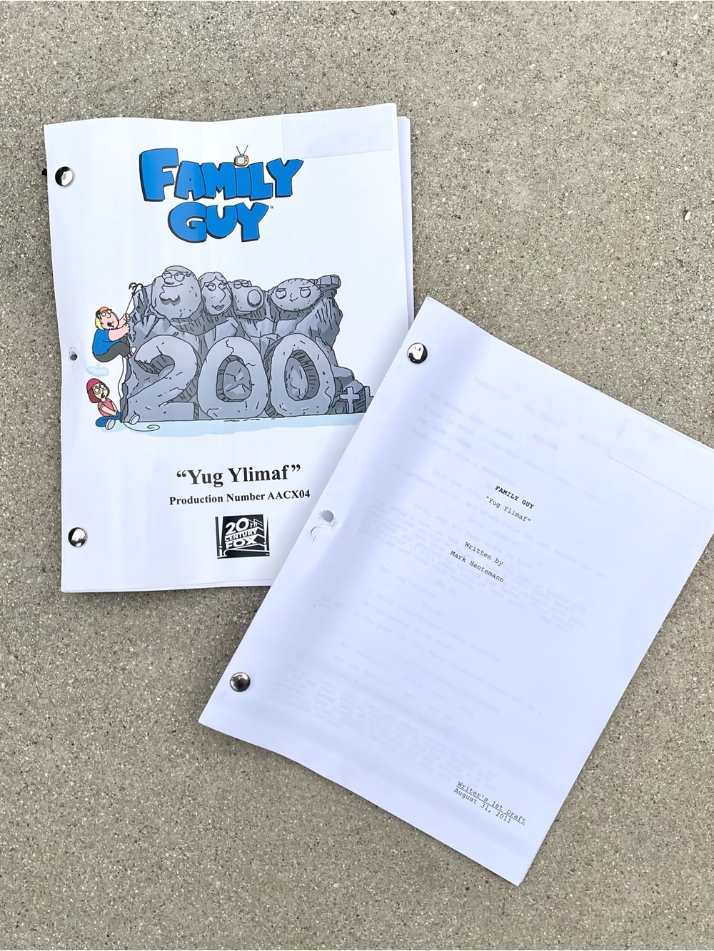 Family Guy 200th Episode SET Yug Ylimaf Table Draft & Writer’s 1st Draft Scripts